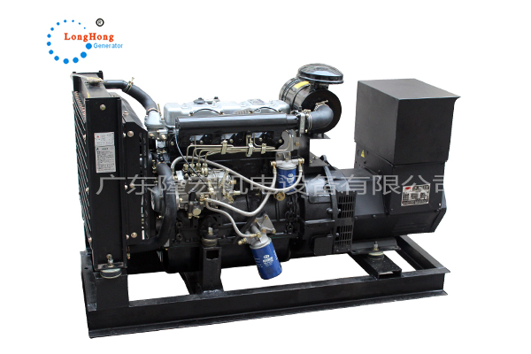 24KW（30KVA）江蘇揚動柴油發電機組-Y4100D 全銅線無刷發電機